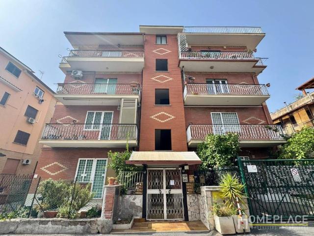 Appartamento in vendita a Roma RM