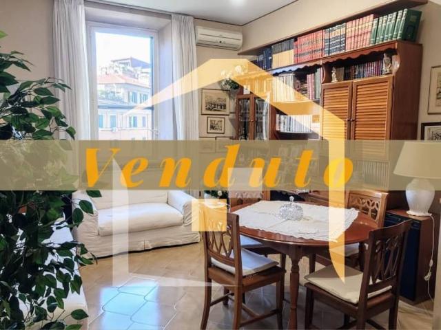 Appartamento in vendita a Roma RM