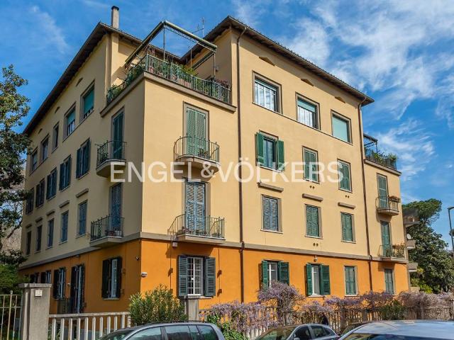 Appartamento in vendita a Roma RM