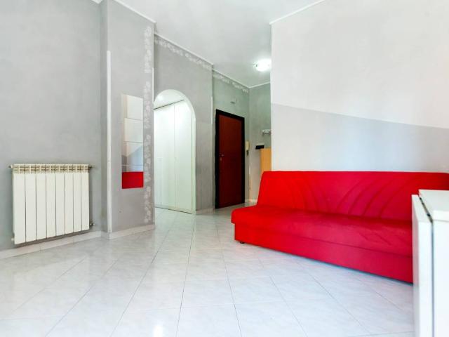 Appartamento in vendita a Roma RM