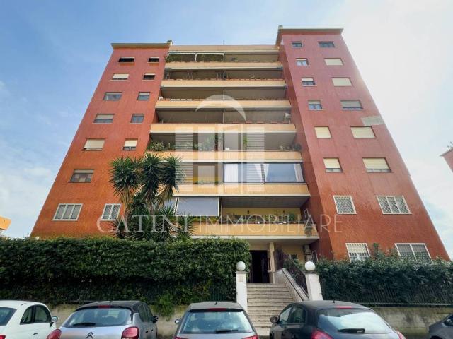 Appartamento in vendita a Roma RM