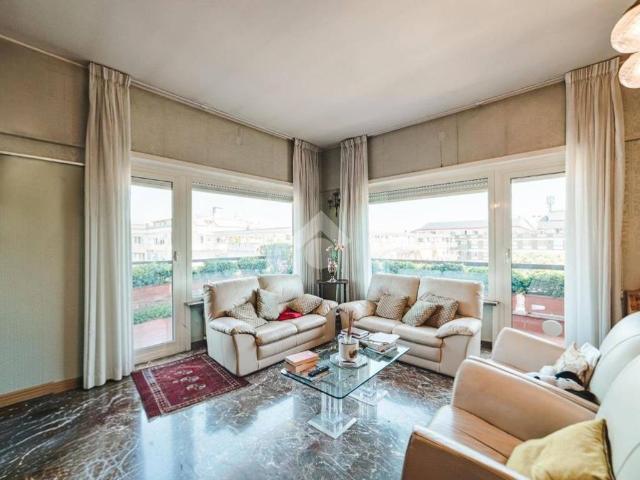 Appartamento in vendita a Roma RM