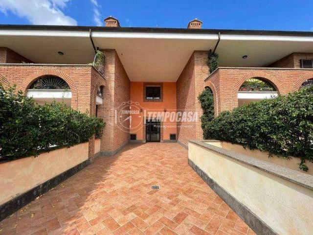 Appartamento in vendita a Roma RM