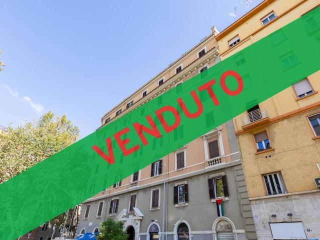 Appartamento in vendita a Roma RM