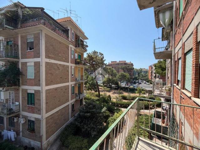 Appartamento in vendita a Roma RM