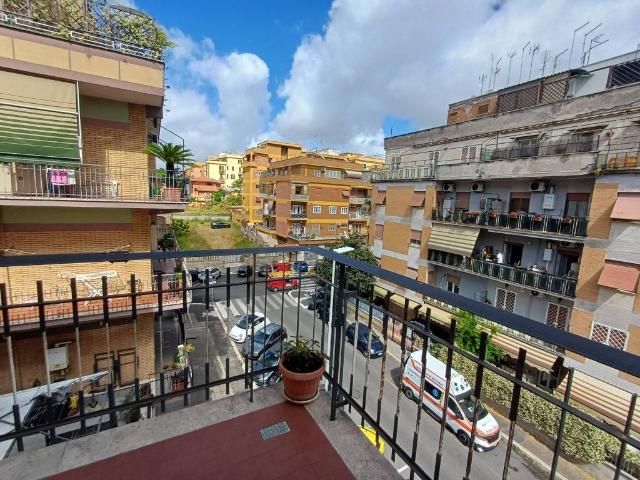 Appartamento in vendita a Roma RM