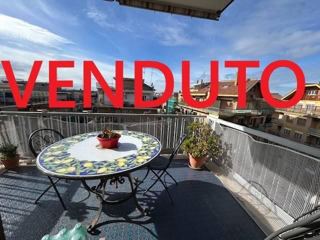 Appartamento in vendita a Roma RM