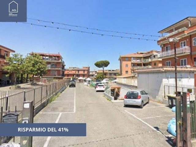 Appartamento in vendita a Roma RM