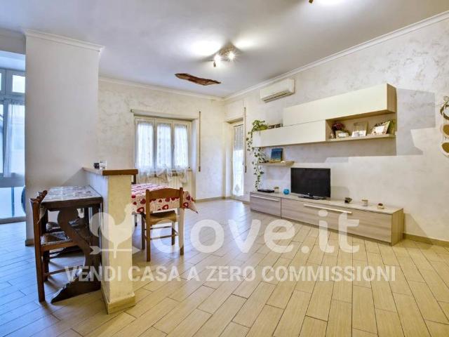 Appartamento in vendita a Roma RM