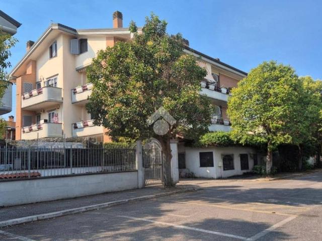 Appartamento in vendita a Roma RM