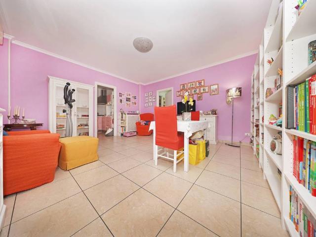 Appartamento in vendita a Roma RM