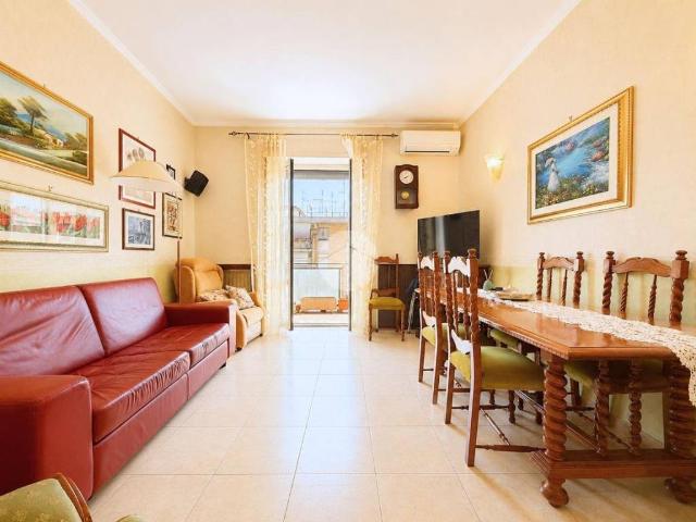 Appartamento in vendita a Roma RM