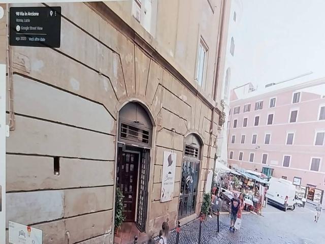 Appartamento in vendita a Roma RM