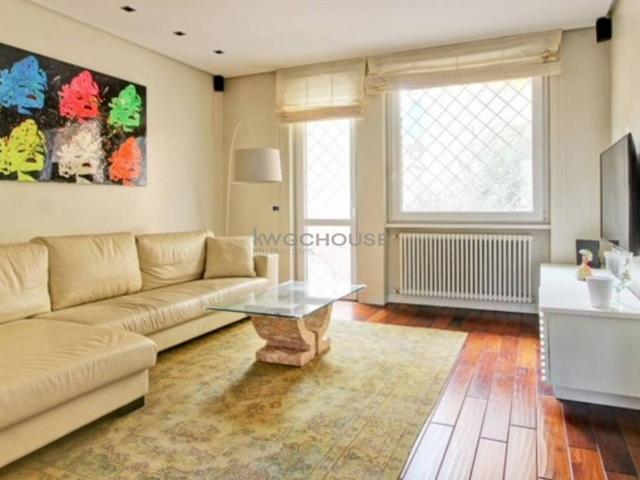 Appartamento in vendita a Roma RM