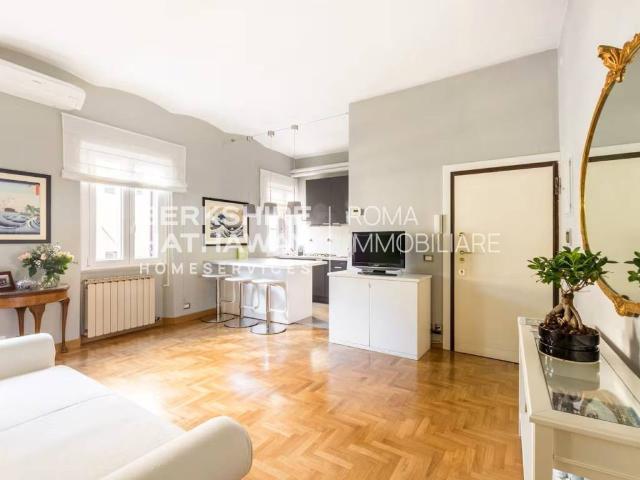 Appartamento in vendita a Roma RM