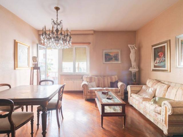 Appartamento in vendita a Roma RM