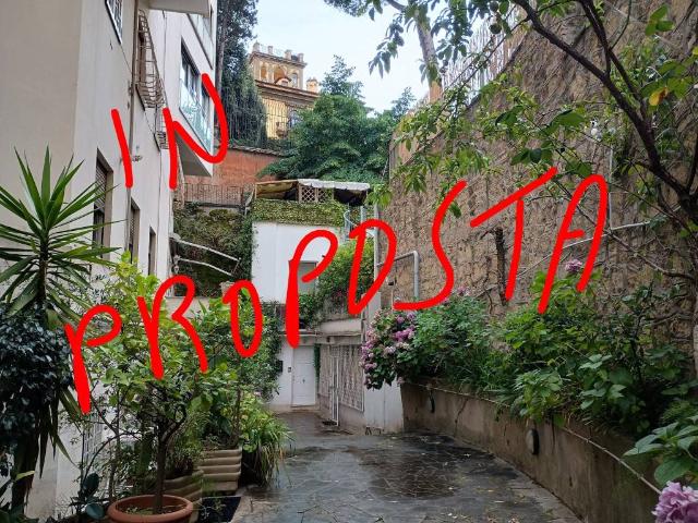 Appartamento in vendita a Roma RM