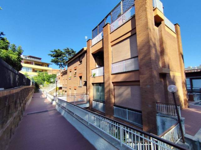 Appartamento in vendita a Roma RM