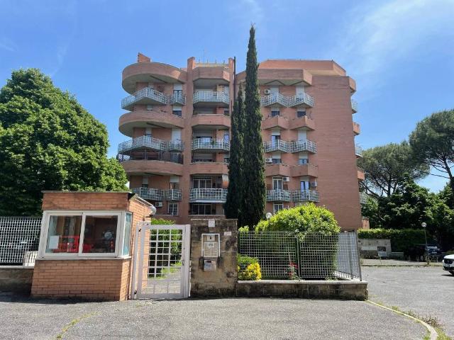Appartamento in vendita a Roma RM