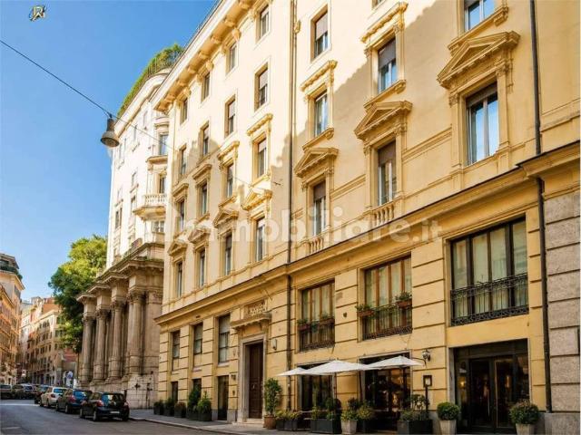 Appartamento in vendita a Roma RM