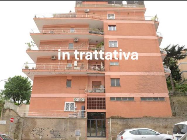 Appartamento in vendita a Roma RM