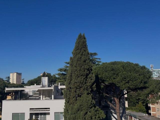 Appartamento in vendita a Roma RM