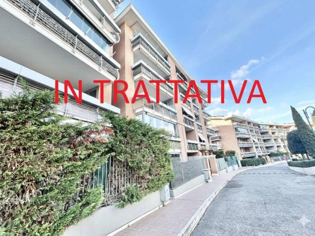 Appartamento in vendita a Roma RM