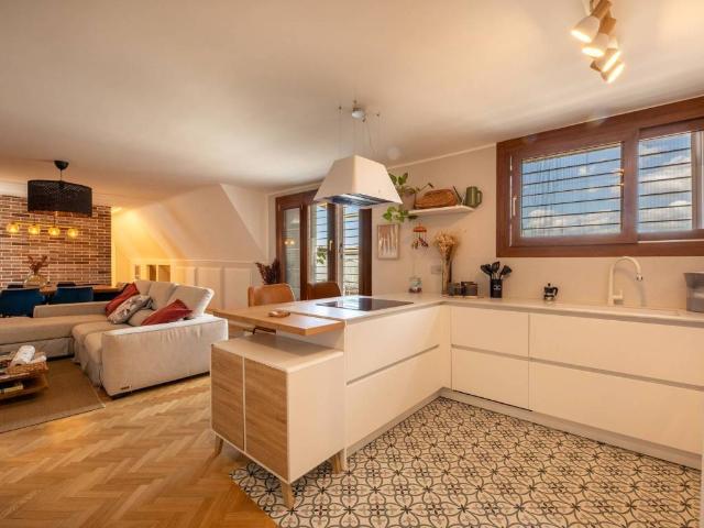 Appartamento in vendita a Roma RM