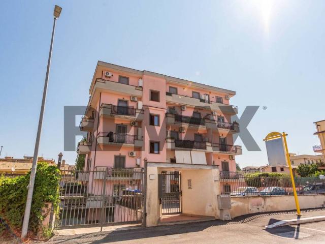 Appartamento in vendita a Roma RM