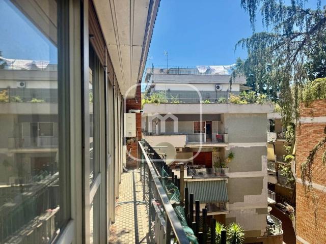 Appartamento in vendita a Roma RM