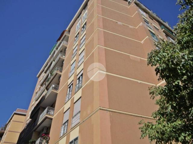 Appartamento in vendita a Roma RM