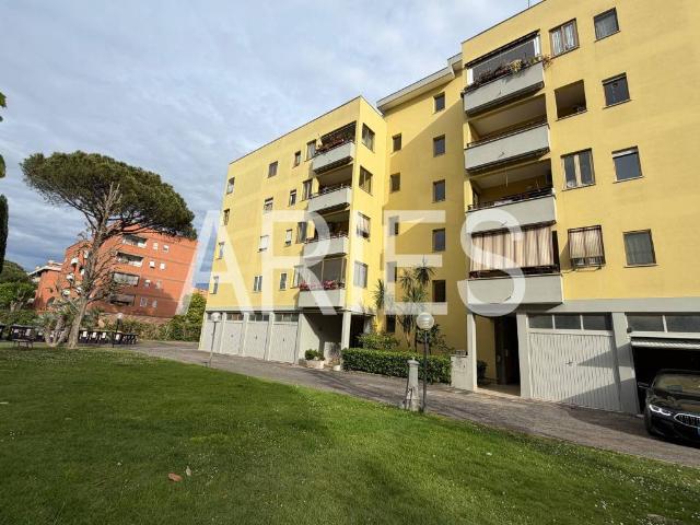 Appartamento in vendita a Roma RM
