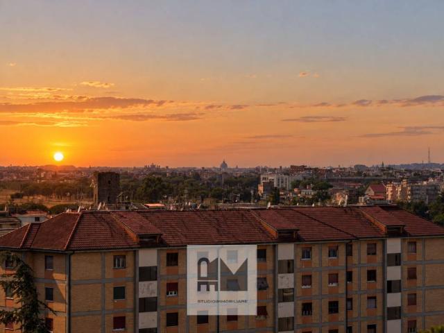 Appartamento in vendita a Roma RM