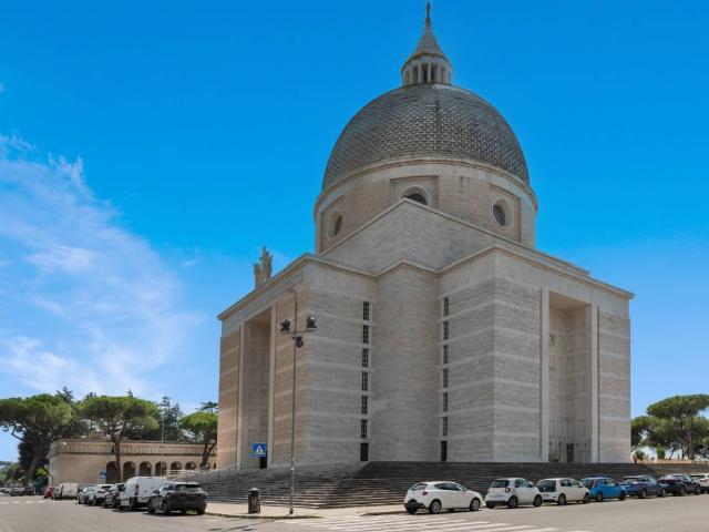 Appartamento in vendita a Roma RM