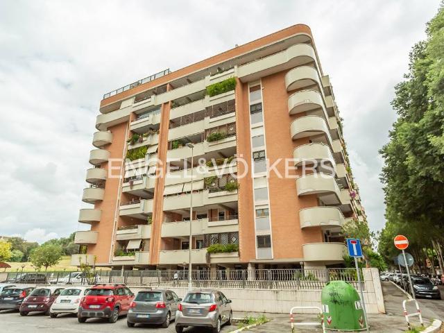 Appartamento in vendita a Roma RM