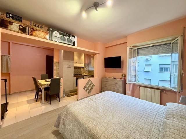 Appartamento in vendita a Roma RM