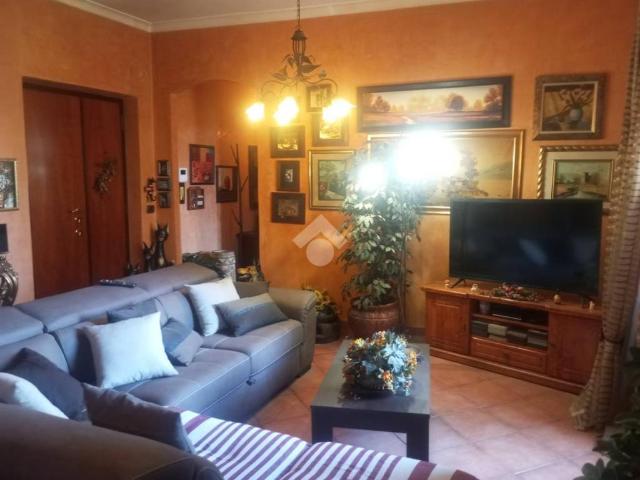 Appartamento in vendita a Roma RM