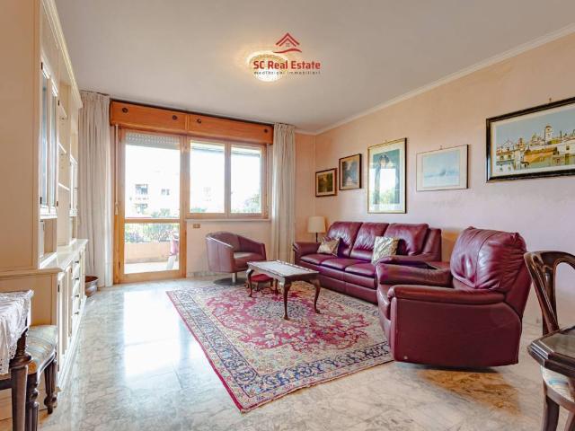 Appartamento in vendita a Roma RM