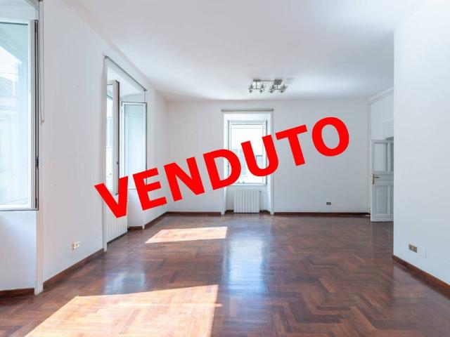 Appartamento in vendita a Roma RM