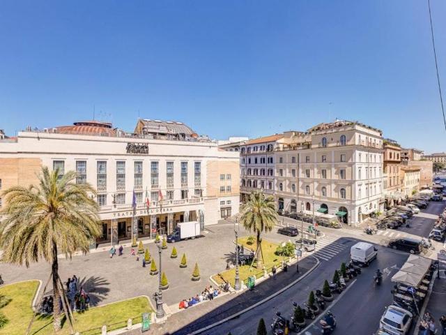 Appartamento in vendita a Roma RM