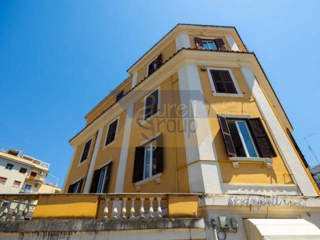 Appartamento in vendita a Roma RM