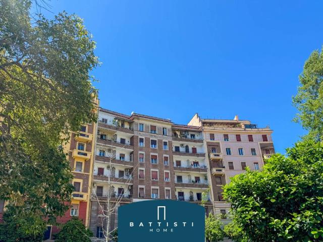 Appartamento in vendita a Roma RM