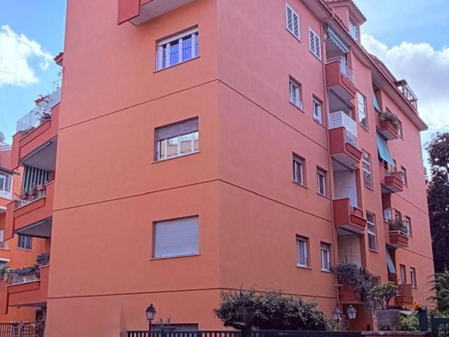 Appartamento in vendita a Roma RM