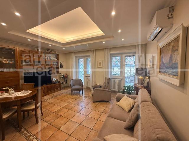 Appartamento in vendita a Roma RM