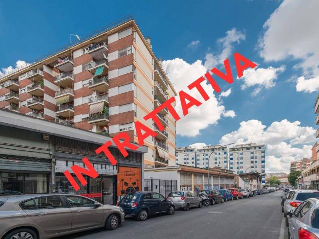 Appartamento in vendita a Roma RM