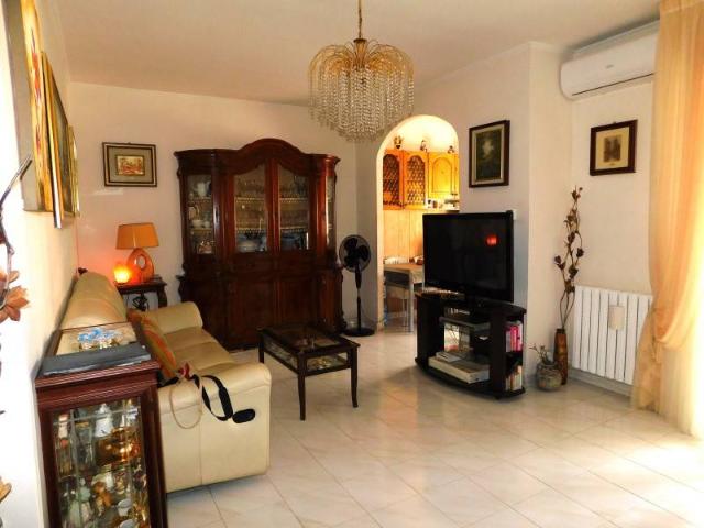Appartamento in vendita a Roma RM