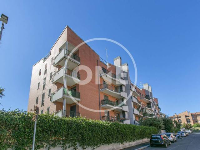 Appartamento in vendita a Roma RM