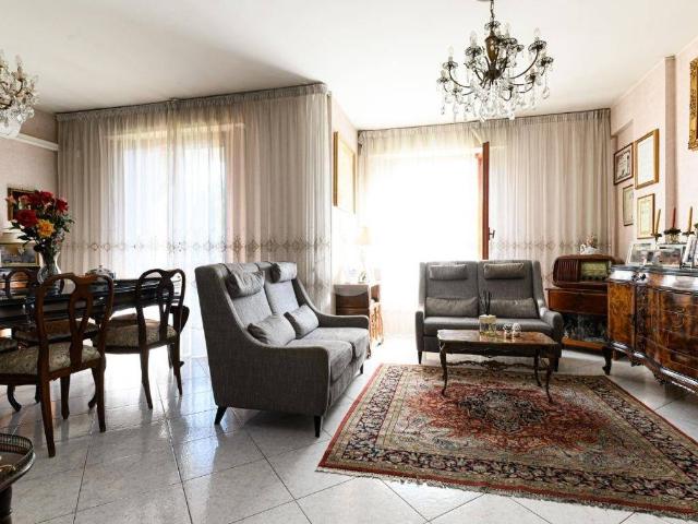 Appartamento in vendita a Roma RM