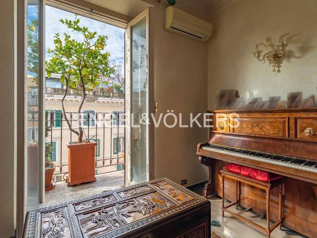 Appartamento in vendita a Roma RM