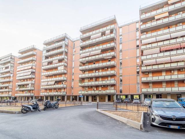 Appartamento in vendita a Roma RM